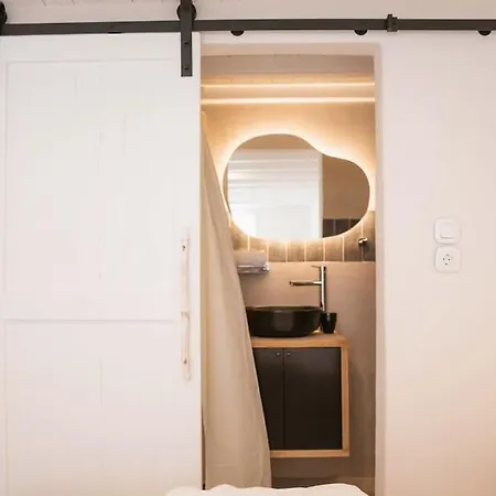 Mooi Boni's Sunset Loft * Mykonos Town