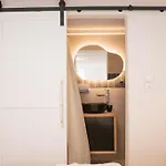 Mooi Boni's Sunset Loft * Mykonos Town