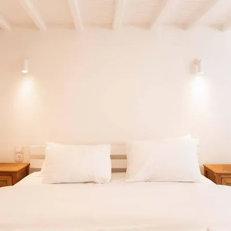 Mooi Boni's Sunset Loft Apartment